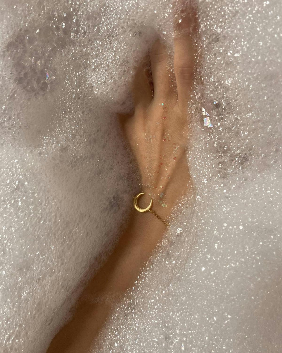 Why Skincare Brands Are Obsessed With Adaptogens ?